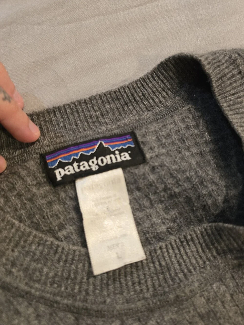 Patagonia Mens Recycled Cashmere Crewneck Sweater Forge Grey Size Large